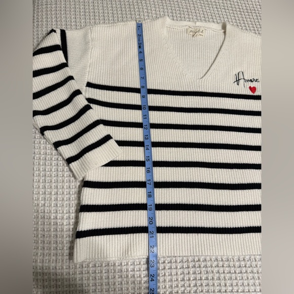 Marled Women's Striped Sweater - Black and White - Picture 9 of 12